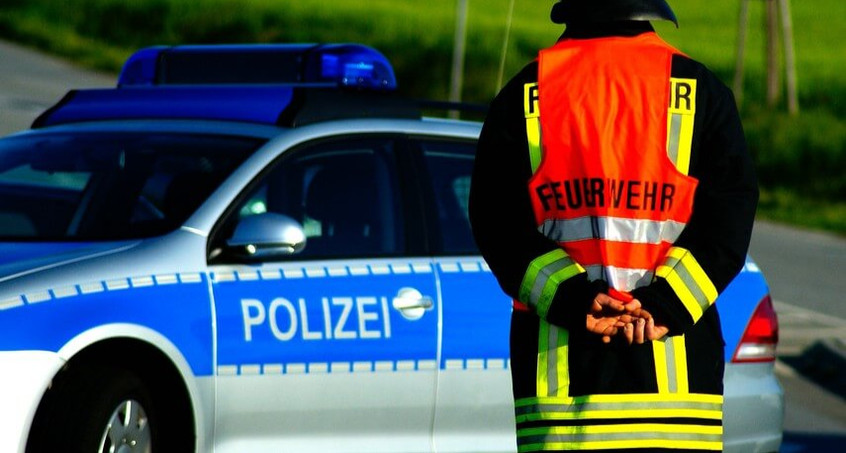 16-Jähriger setzt Familienwagen in den Graben