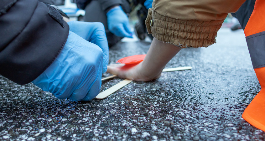 "Letzte Generation" blockiert Straße in Jena