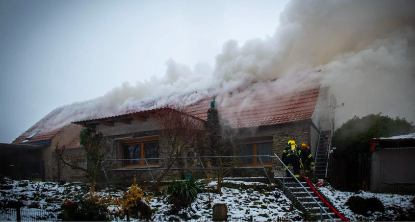 Nach Hausbrand in Dörna: Nachbarn sammeln Spenden